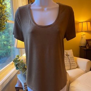 Brown and metallic gold t-shirt.  Size small